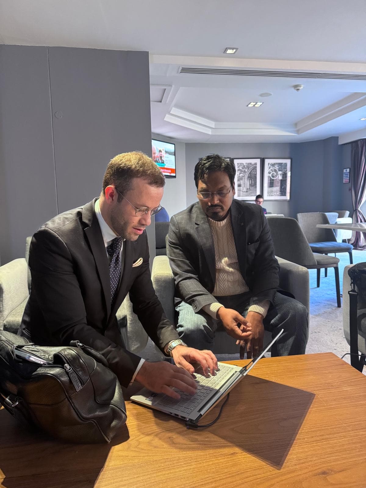 Taylor Wheeler working with a client